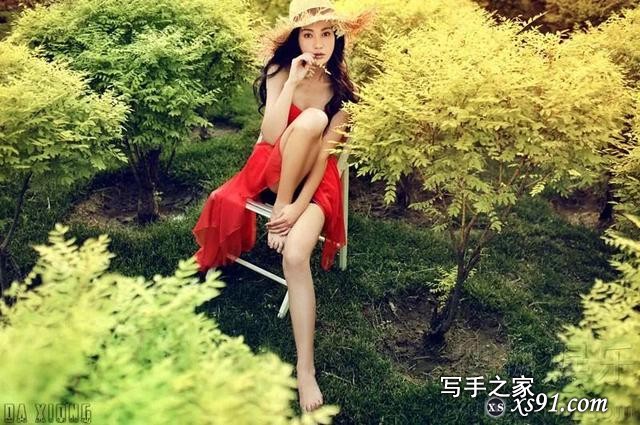 十大捧不红高颜值性感美女！都是肤白娇嫩大长腿魔鬼身材-5.jpg