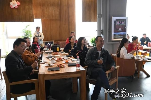 阅读，做更好的自己！“江苏工会”【一起阅读】读书沙龙活动来啦！附10本好书推荐-7.jpg