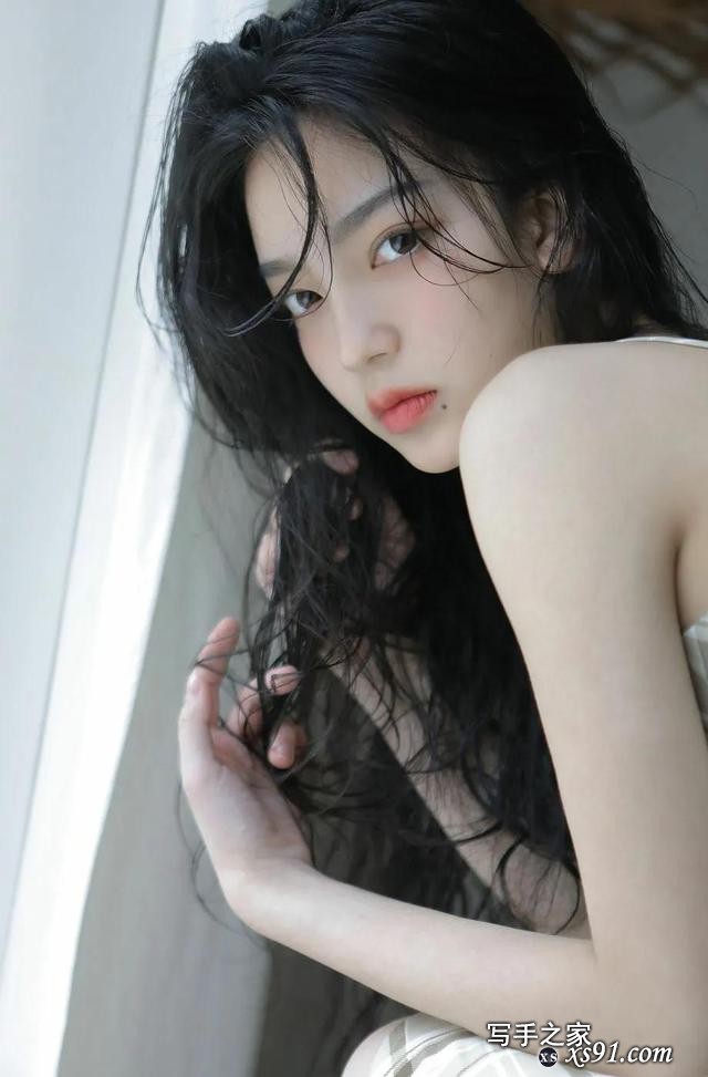 高颜值美女自拍-3.jpg